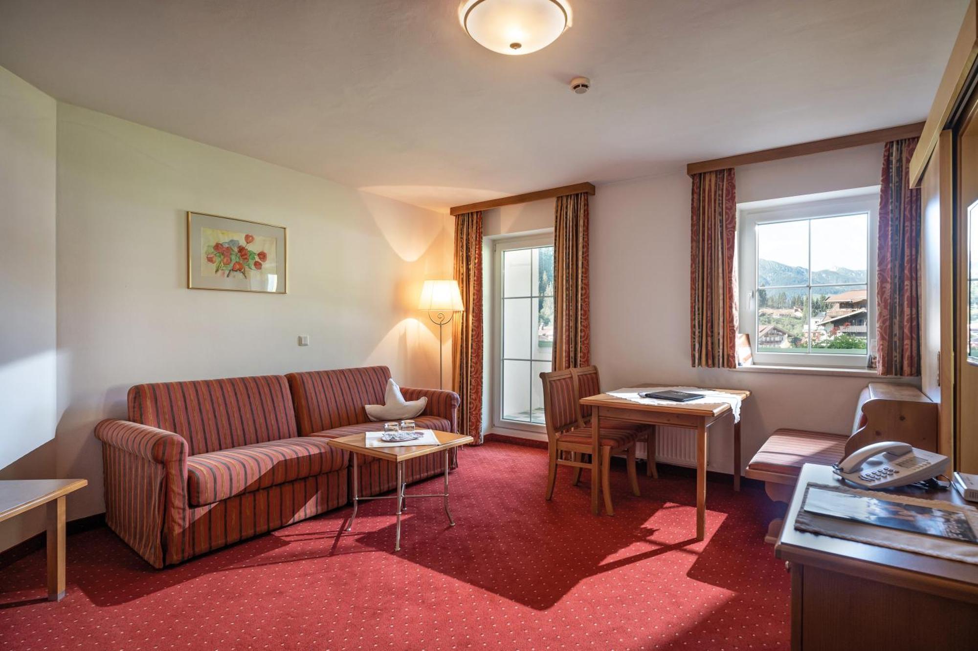 Hotel Maria Theresia Gerlos Ngoại thất bức ảnh
