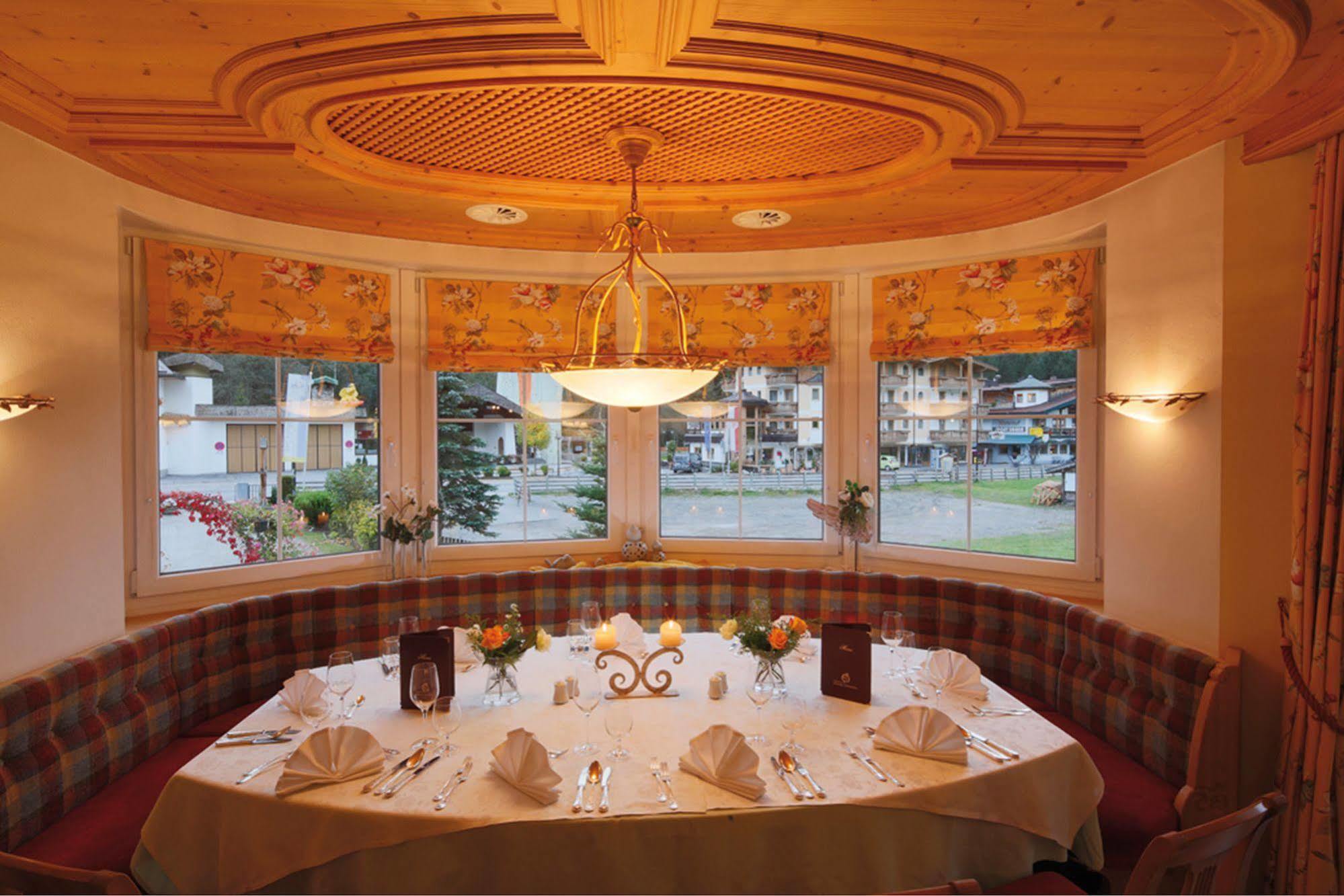 Hotel Maria Theresia Gerlos Ngoại thất bức ảnh