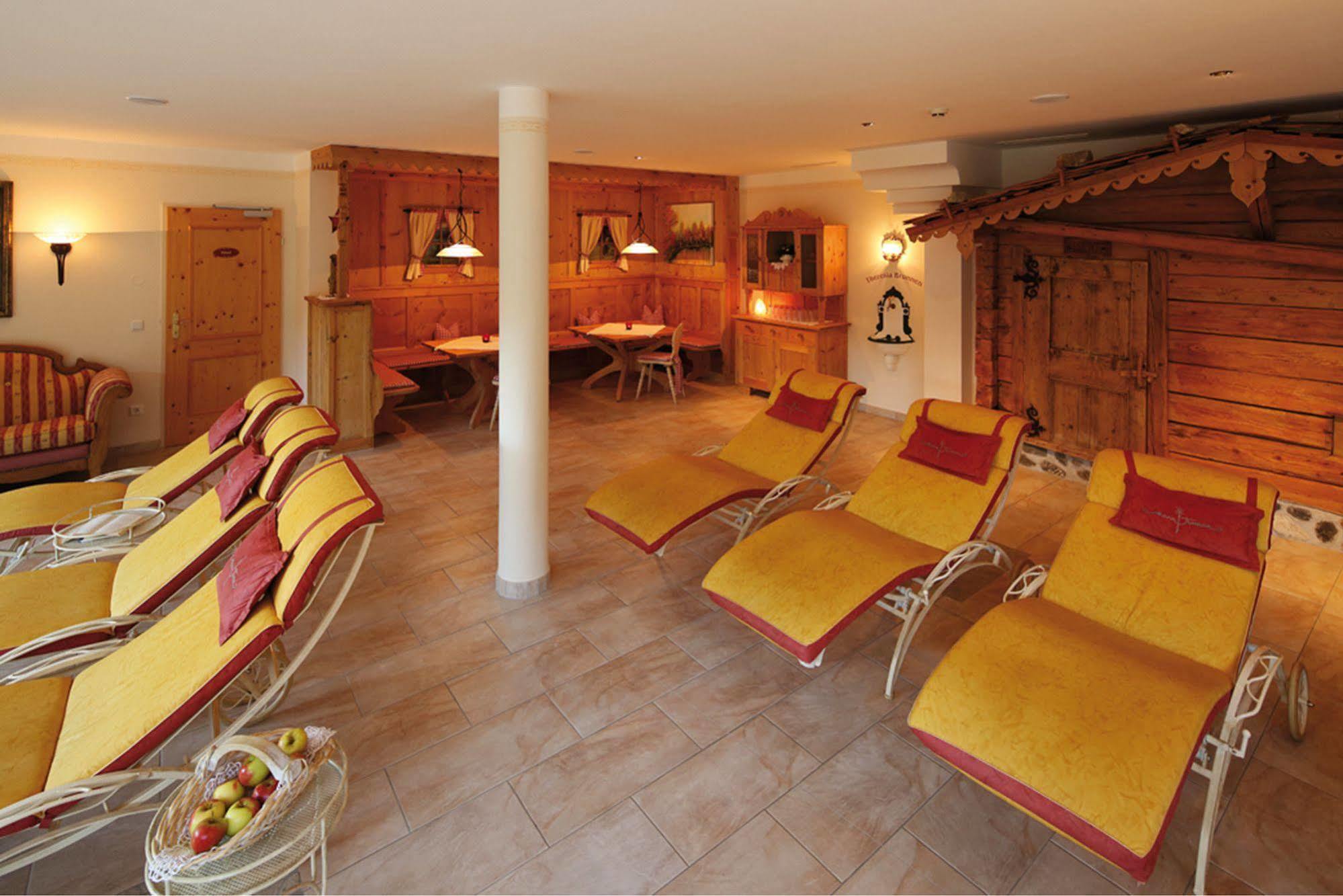 Hotel Maria Theresia Gerlos Ngoại thất bức ảnh