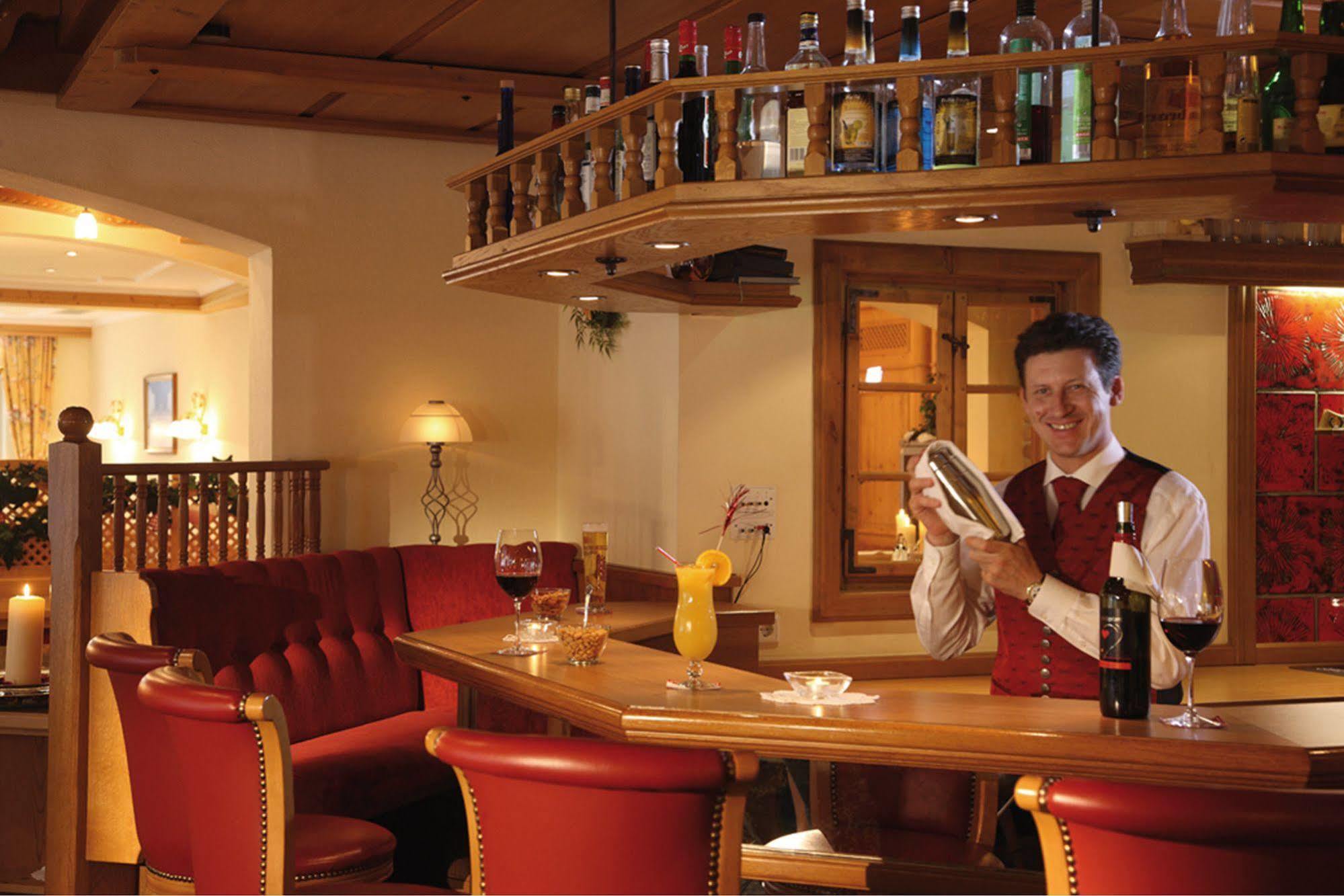 Hotel Maria Theresia Gerlos Ngoại thất bức ảnh