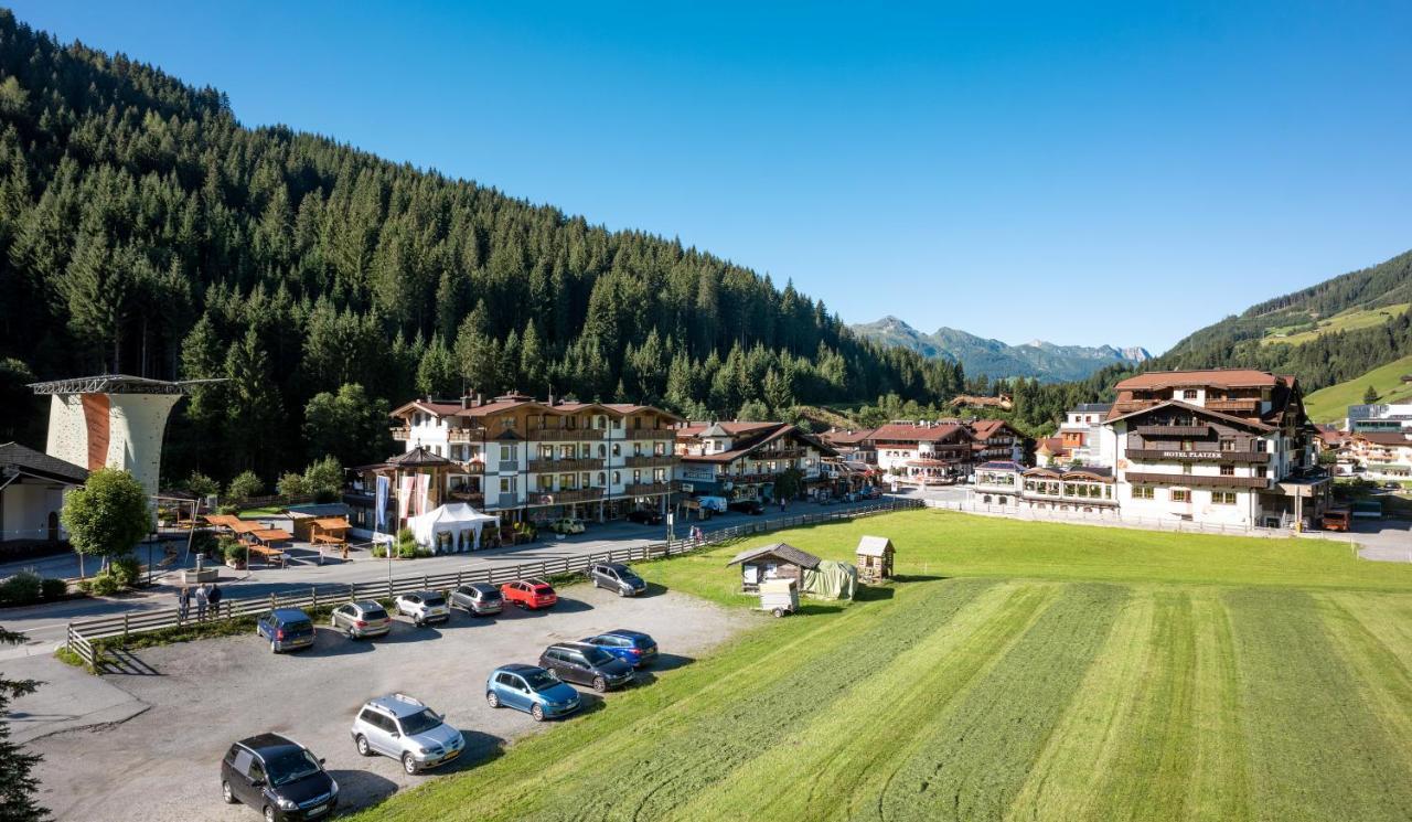 Hotel Maria Theresia Gerlos Ngoại thất bức ảnh